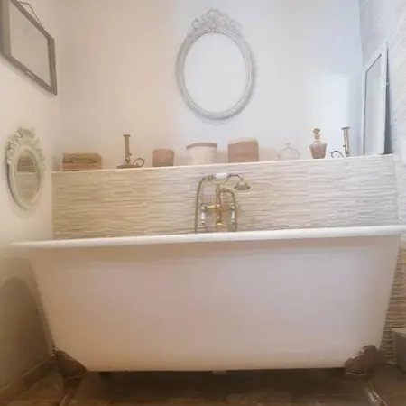 Chez Mamie Framboise Centre Avec Courette *